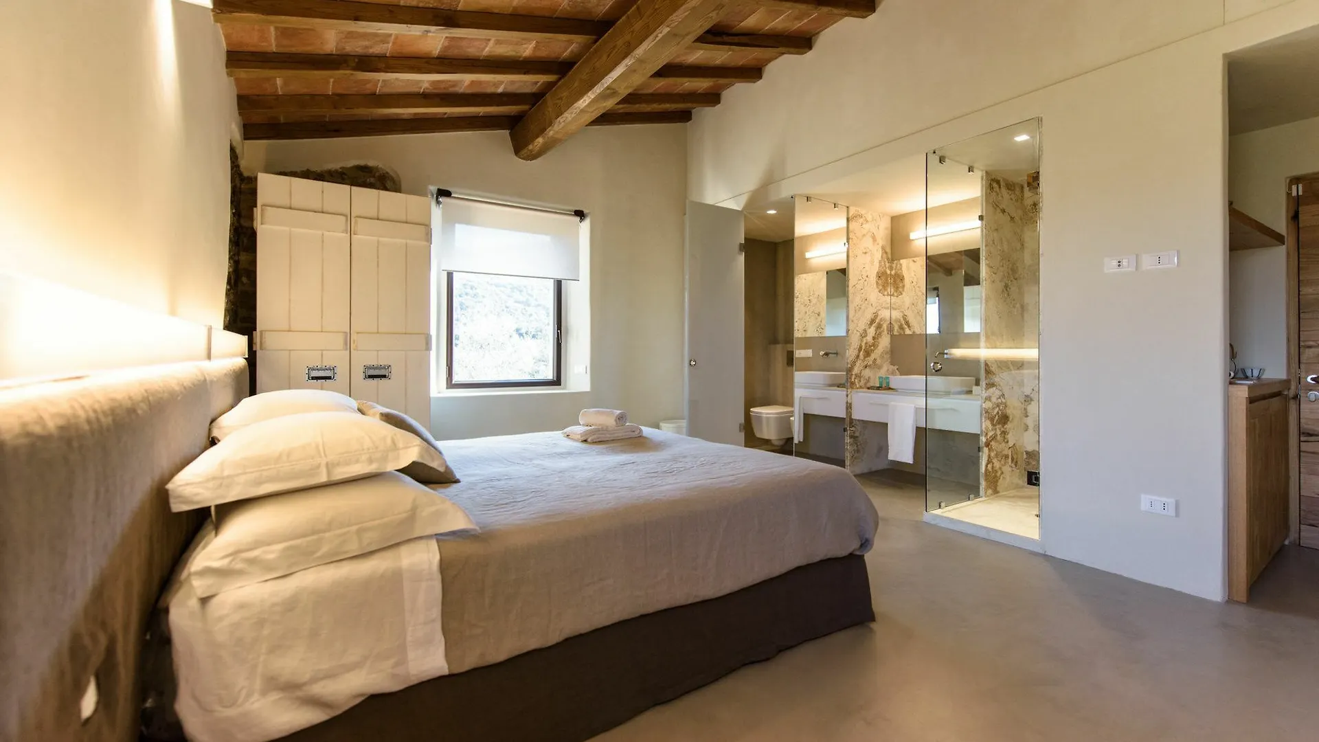 Farm stay Torre Di Baratti Bio Resort Populonia Italy